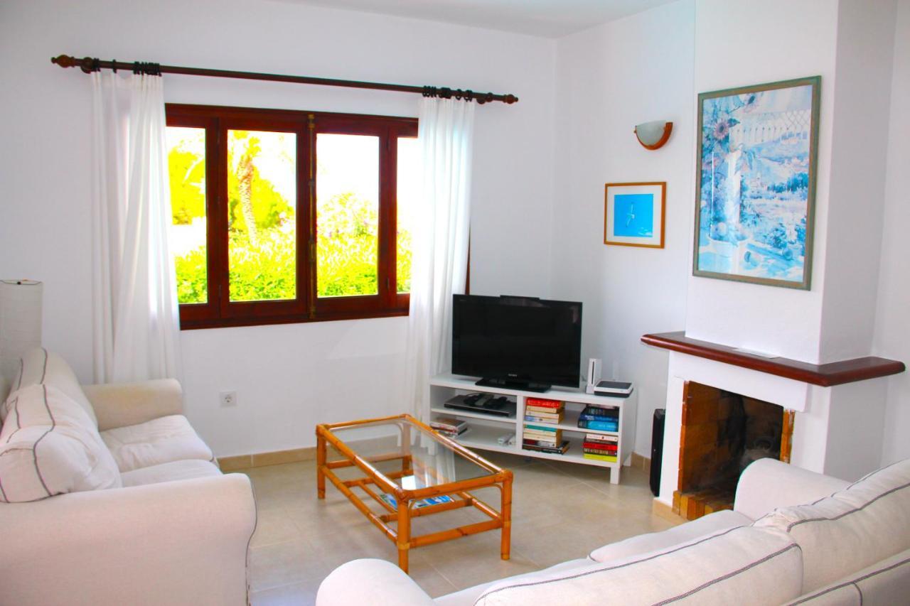 Villa Celia Son Bou Buitenkant foto